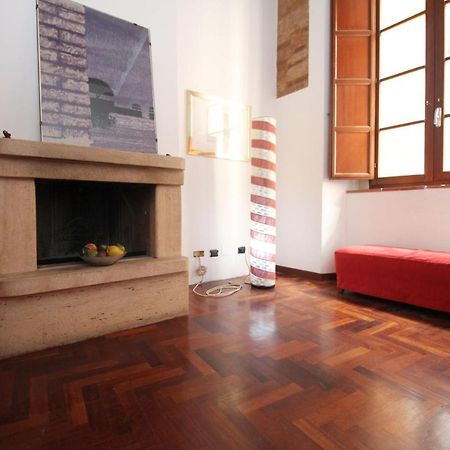Logge Del Papa Apartment Siena Luaran gambar