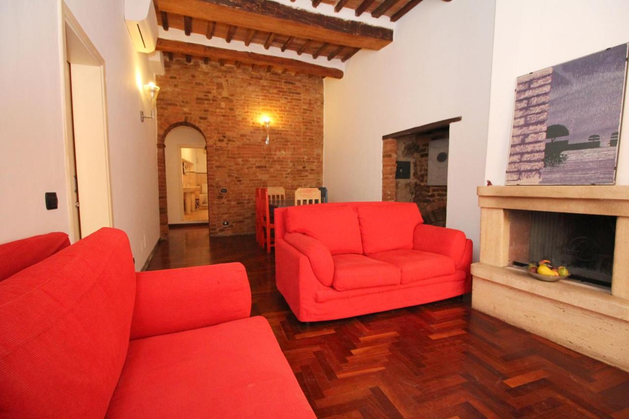 Logge Del Papa Apartment Siena Luaran gambar